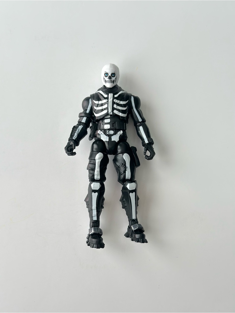 Fortnite Skull Trooper Action Figure Jazwares Epic Games 4-inch Black White Toy